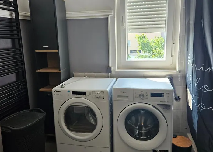 Appartement Near Sea, *