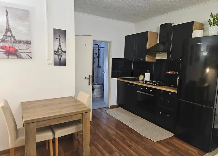 Appartement Near Sea, *