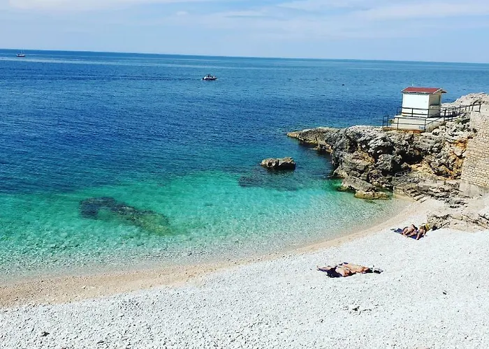 Near Sea, Appartement