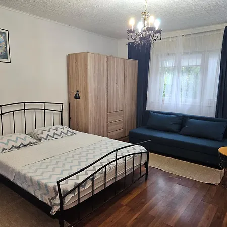 Near Sea, Apartamento